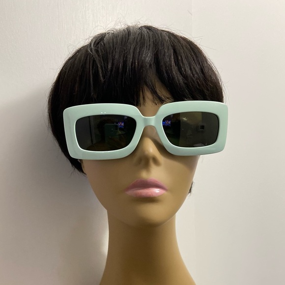 GUCCI 53mm Square Rectangle Sunglasses - Picture 3 of 14
